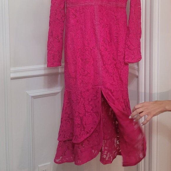 NEW Lace Midi Dress. Fuchsia. Size 2. - Picture 4 of 16